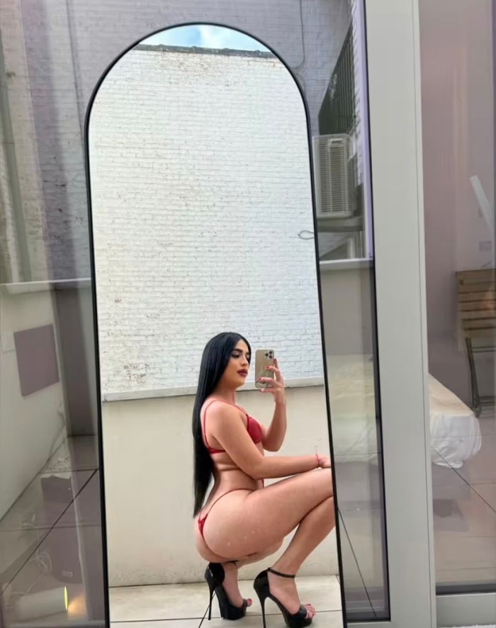 Travesti cachonda disponible 24h