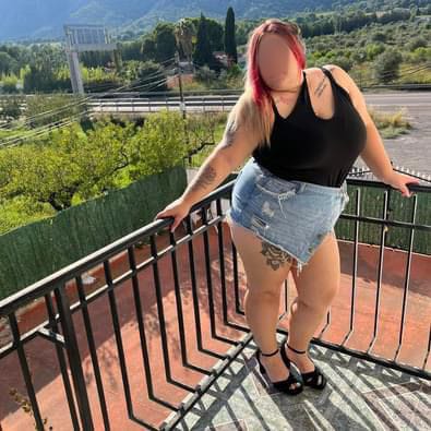 Española curvy muy sexi y guarra