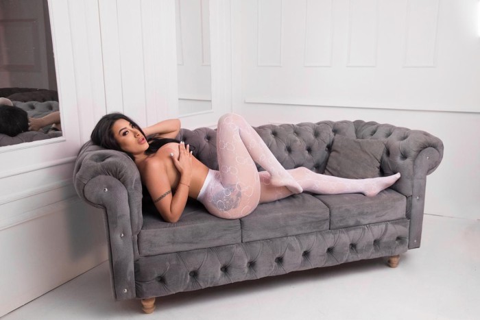 SEXY MARIA