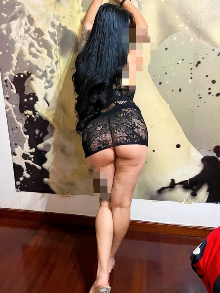 SALOME ARDIENTE FIESTERA…NOVEDAD EN LA ZONA