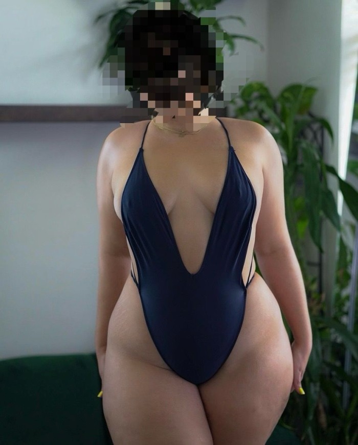 Tremenda Curvy
