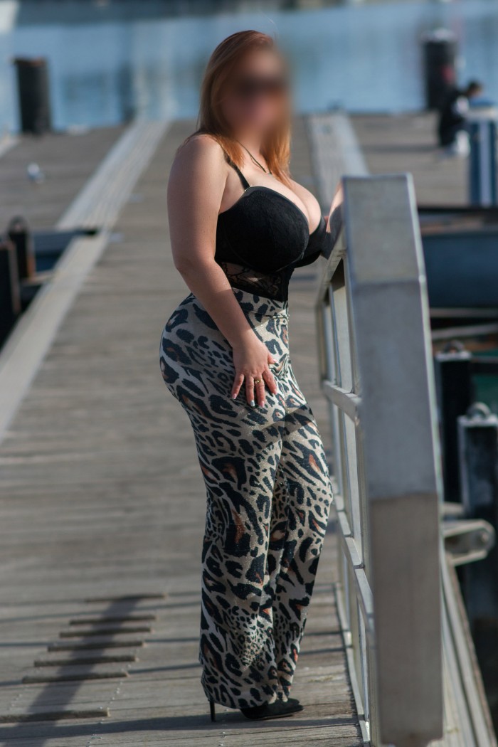 MILF ENROLLADA VOY A TU HOTEL O DOMICILIO 24H