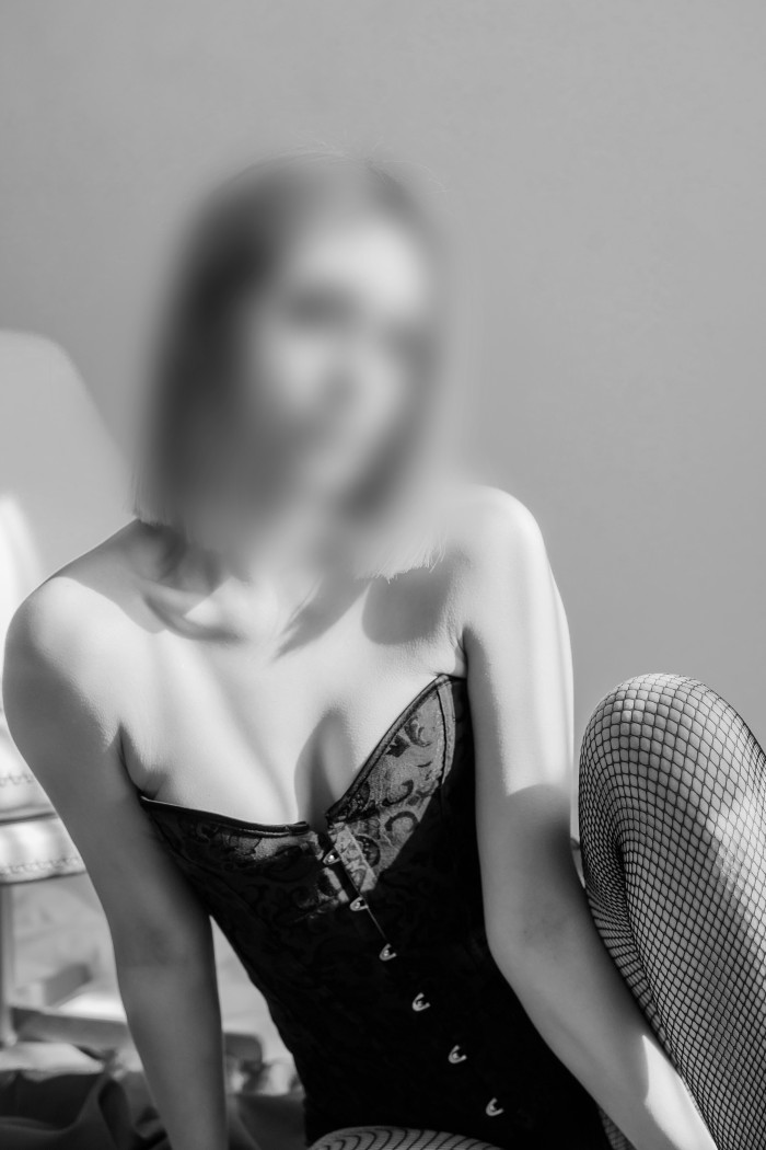 TU MASAJISTA ERÓTICA Y SENSUAL