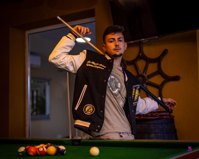 Pareja gay  de acompañamiento