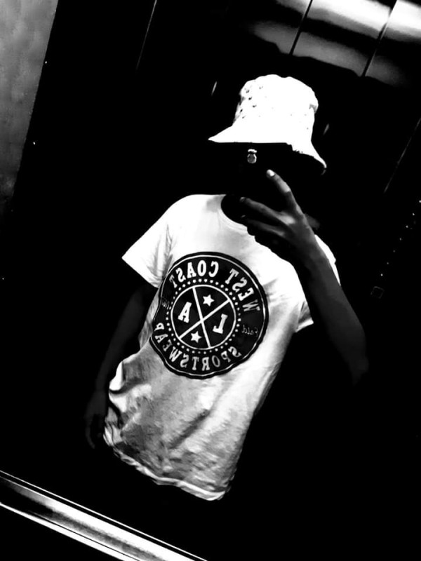 Soy joven y juguetón