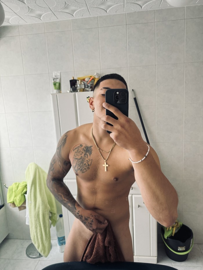 Disponible chico Venezolano atlético para mujeres
