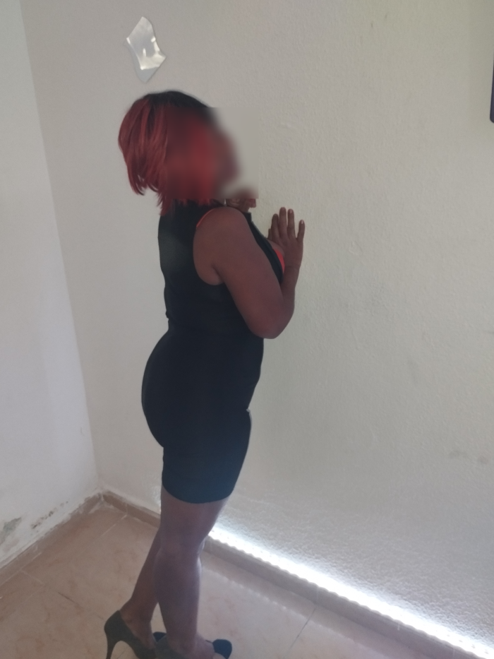 DOMINICANA CACHONDA FIESTERA HOTEL Y DOMICILIO 24H