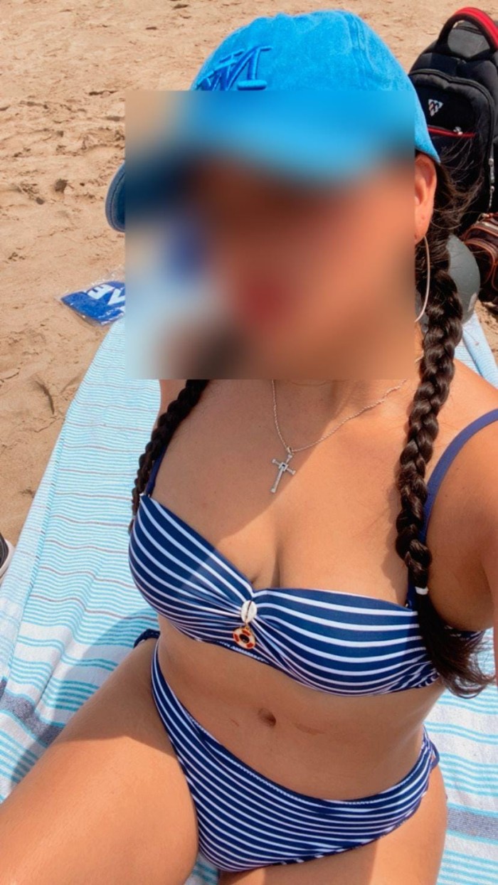 HERMOSAS MASAJISTAS CON MANOS DE SEDA