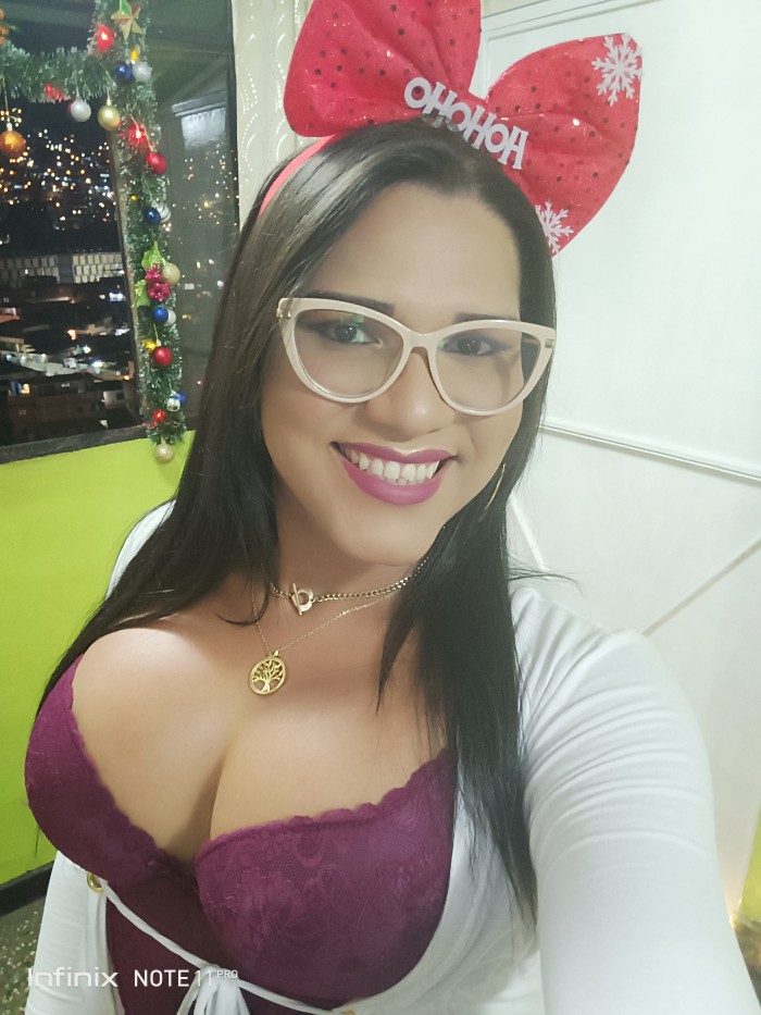 Divina trans latina fogosa en BCN disponible 24h