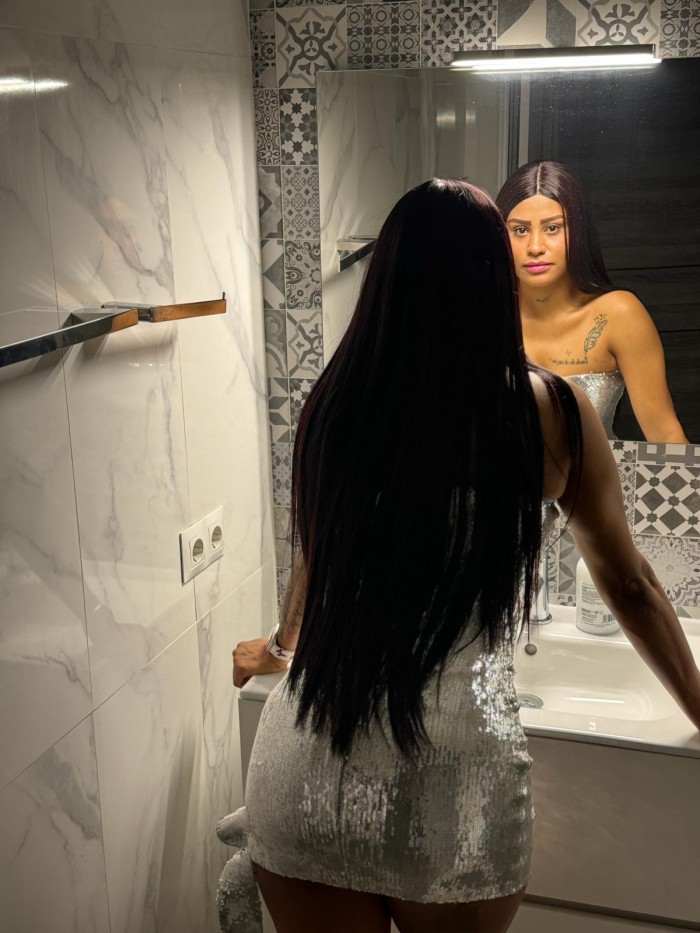 SOY NAHOMY TENGO TODITO LO QUE BUSCAS… M