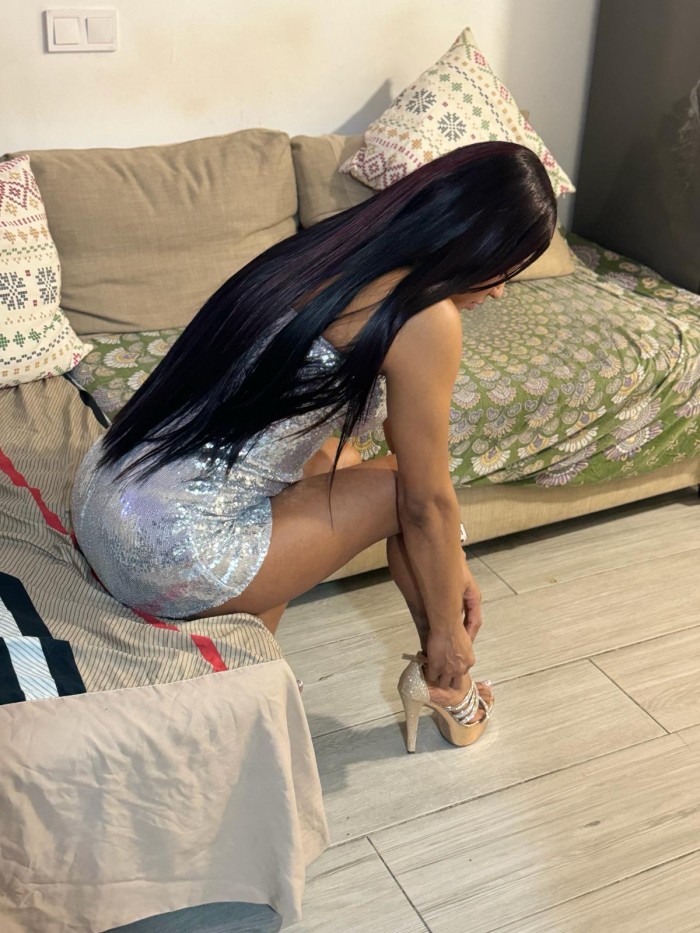 SOY NAHOMY TENGO TODITO LO QUE BUSCAS… M