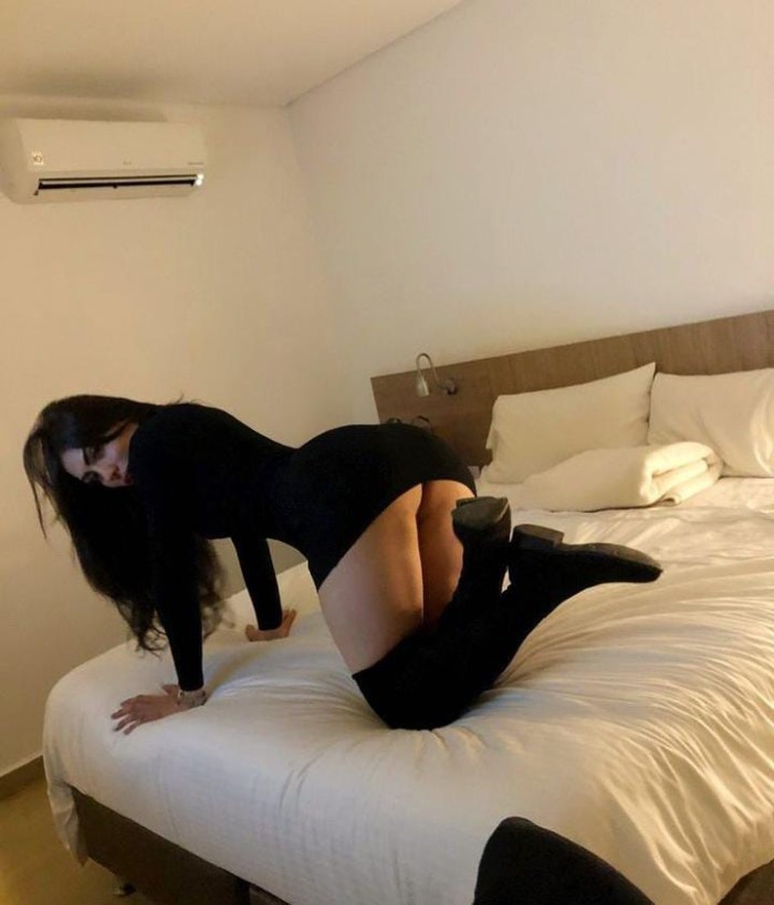 Sin limite. Gran beso negro