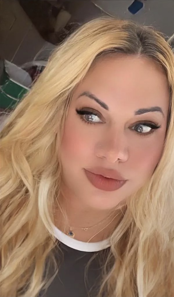 Sensacional rubia latina en Tenerife Sur playa las Américas