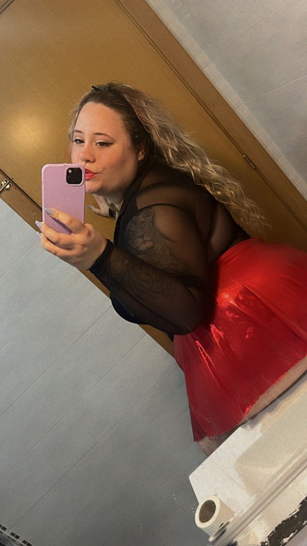 MOJADITA,BESOS Y BUEN TRATO