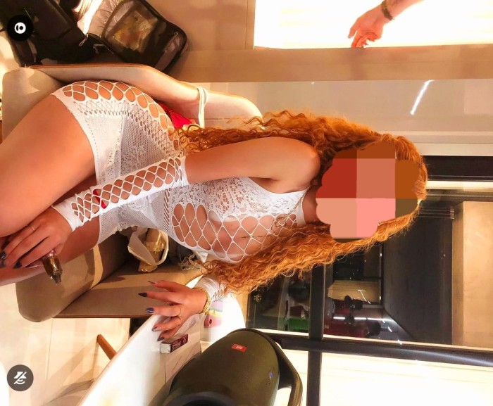 JOVENCITA pelirroja recién llegada 2 semana por tu ciudad