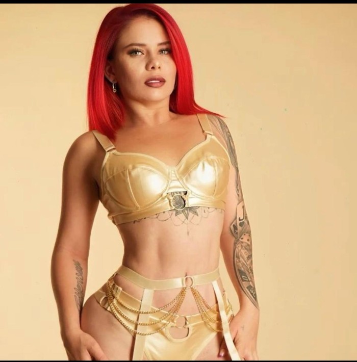 PAMELA LA MAS EXPETACULAR TE ENCANTARA