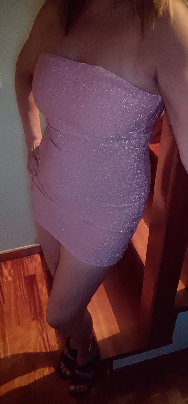 En Bertamirans Tania Rubia Madura Sexy Cariñosa