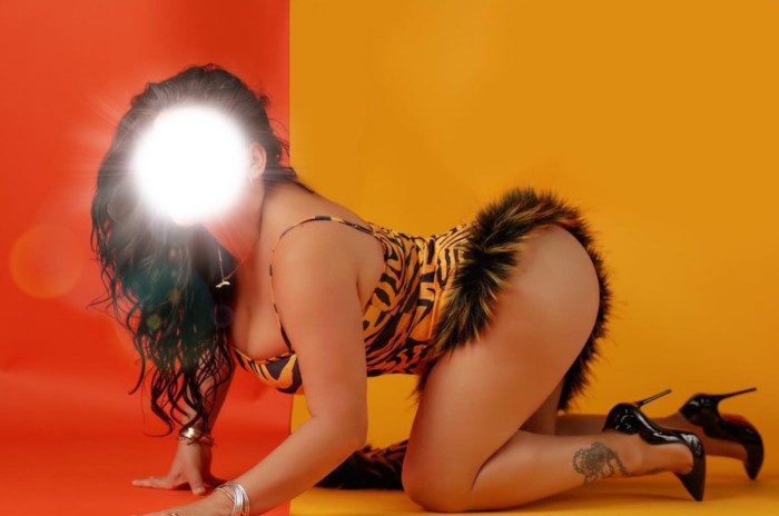 LUNES DE UN RICO MASAJE ERÓTICO ANAL TESTICULAR JU