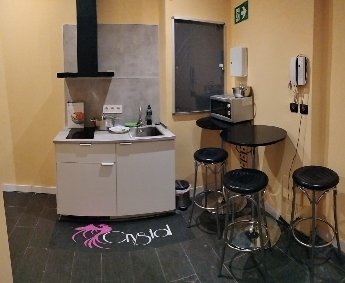 Se alquilan habitaciones por días o semanas