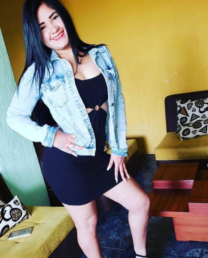 Hermosa venezolana, caliente muy fiestera