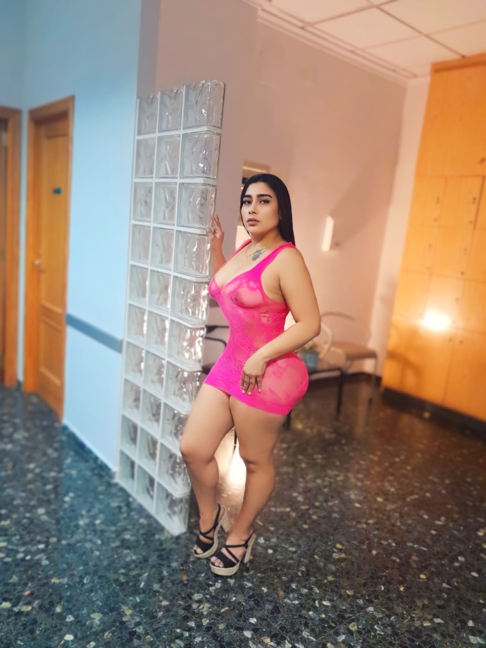 Cachonda y fiestera buscando compañia