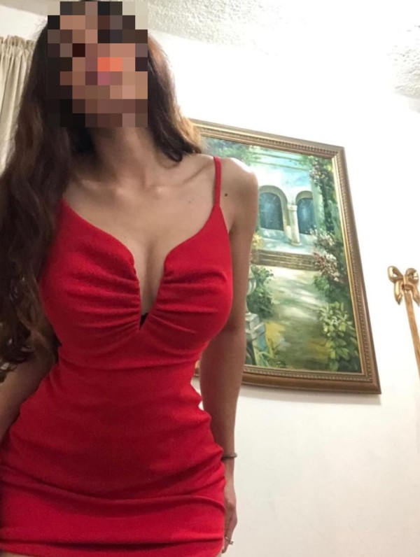 Latina joven caliente,extrovertida domicilio24h