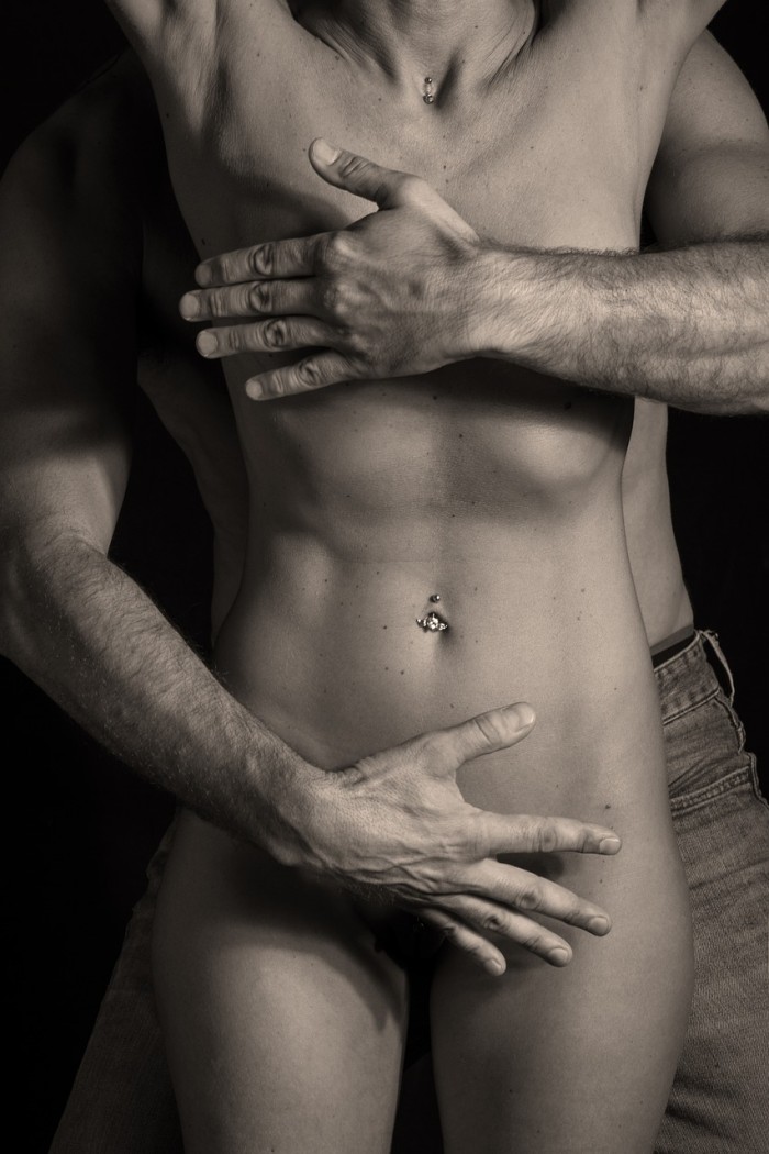 Masajista solo para mujeres y parejas