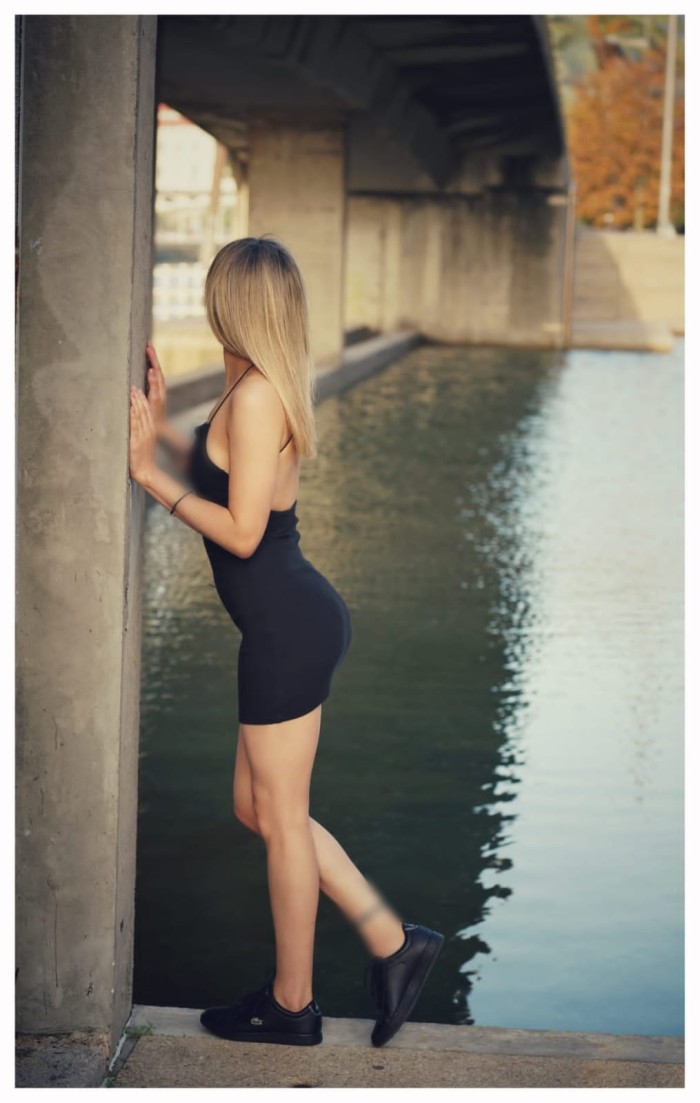 SOFIA DELGADITA….SEXO 24HRS ….