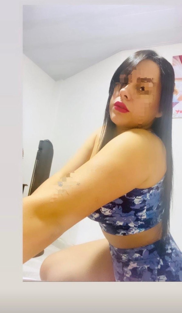 SALOME HOT