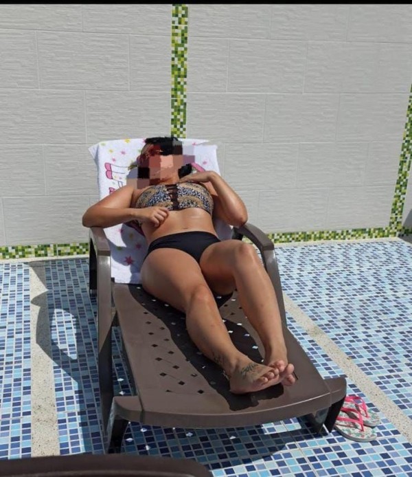 SALOME HOT