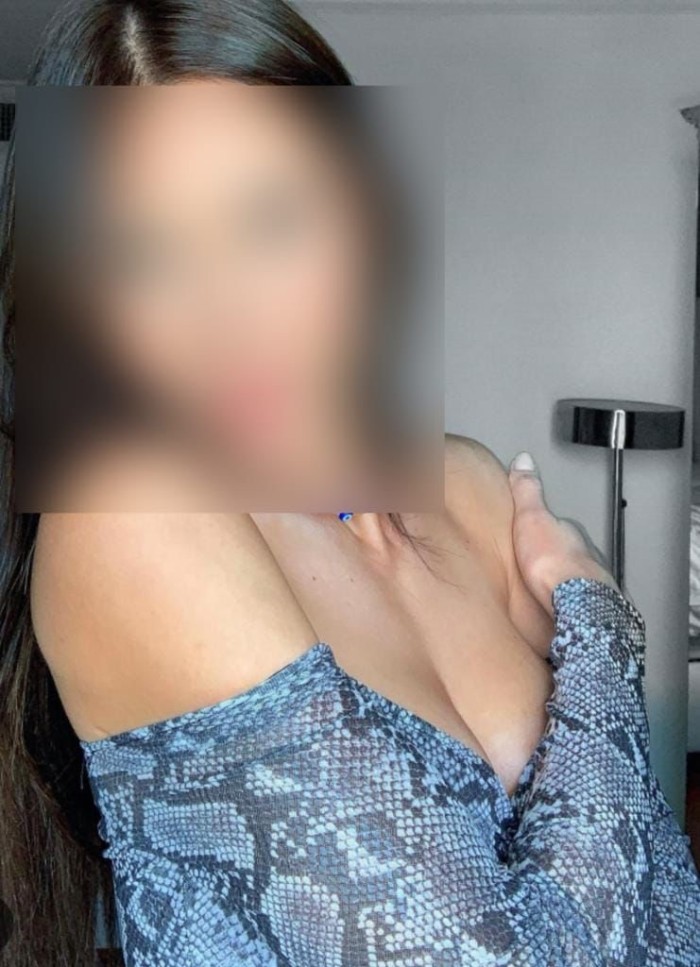 PAULA 35 años, DISCRETA, EDUCADA y muy DIVERTIDA