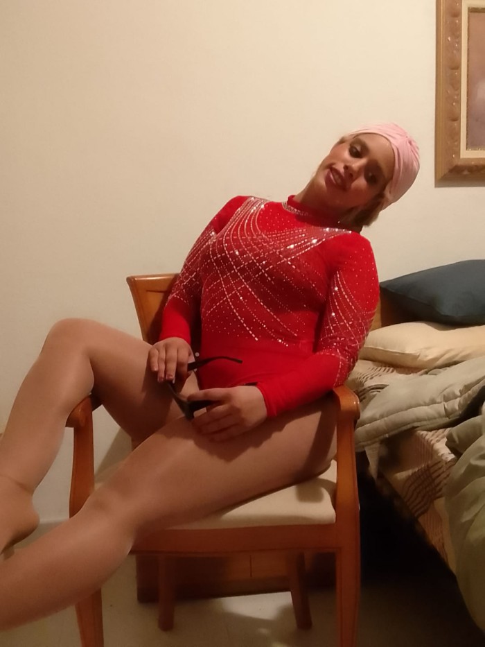 Marta atrevete , dulce y cariñosa juguetona