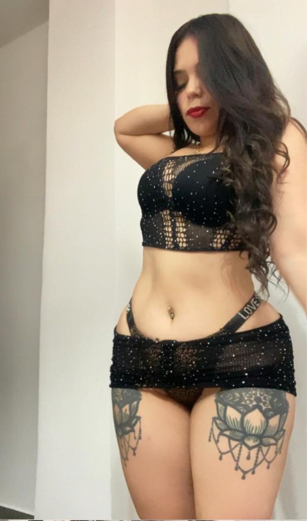 JOVENCITA DE COÑO ESTRECHITO ALZIRA-CARCAIXENT