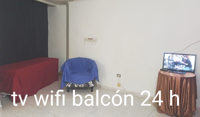 Se alquila en CASTELLON DE LA PLANA HABITACION