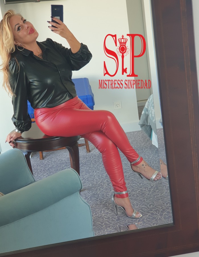 Domina Mistress BDSM Sado Scat Online 803