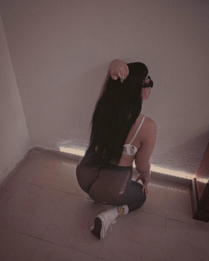 ABRIL TRANS HORMONADA FEMENINA EN PARLA 24H