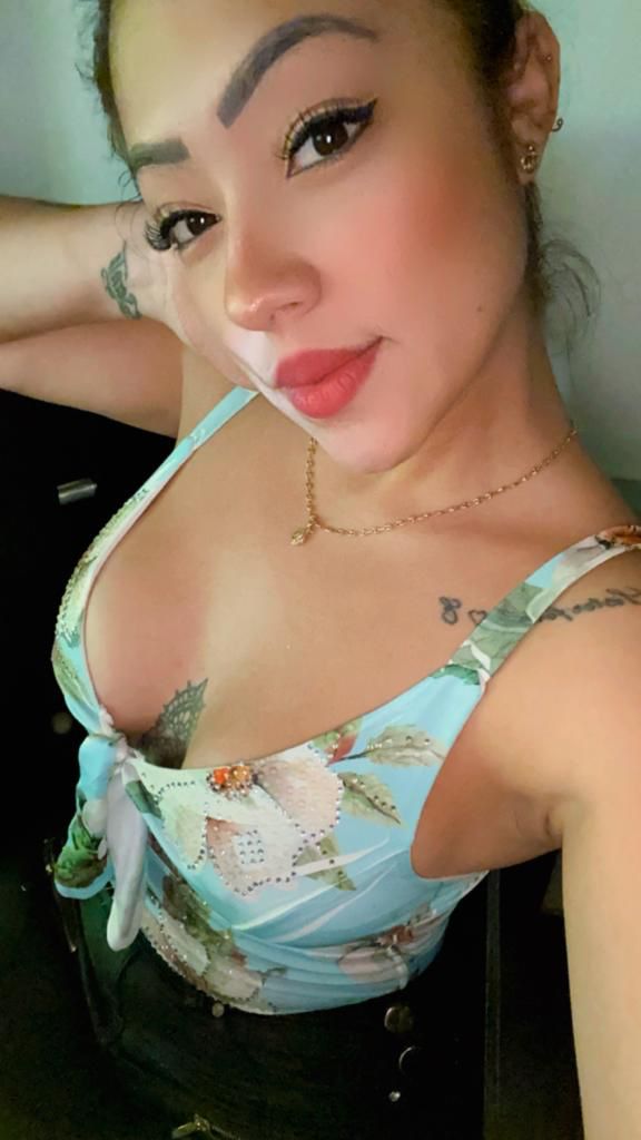 JOVENCITA EDUCADA Y TRAVIESA…SALIDAS