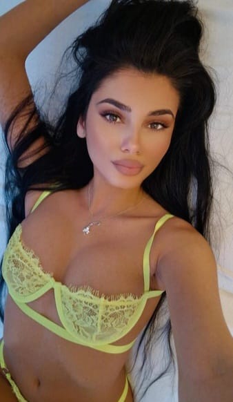 ESCORT caliente y viciosa. Vamos a disfrutar