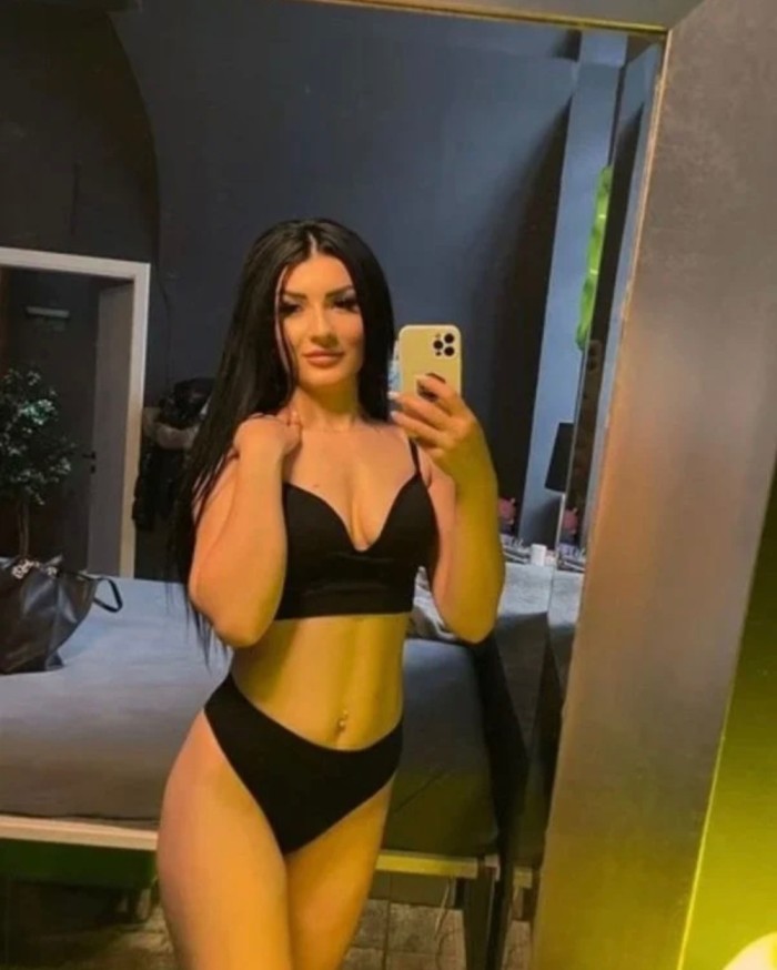 Mujer con clase muy buena Guapísima EN BENIDORM