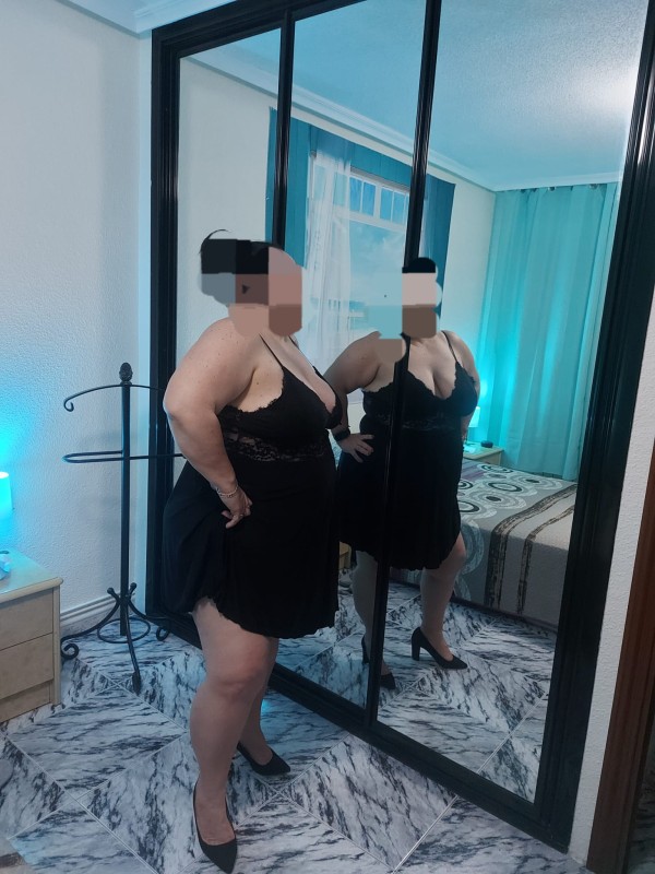 ESPAÑOLA ANDALUZA MADURITA GORDITA SEXI