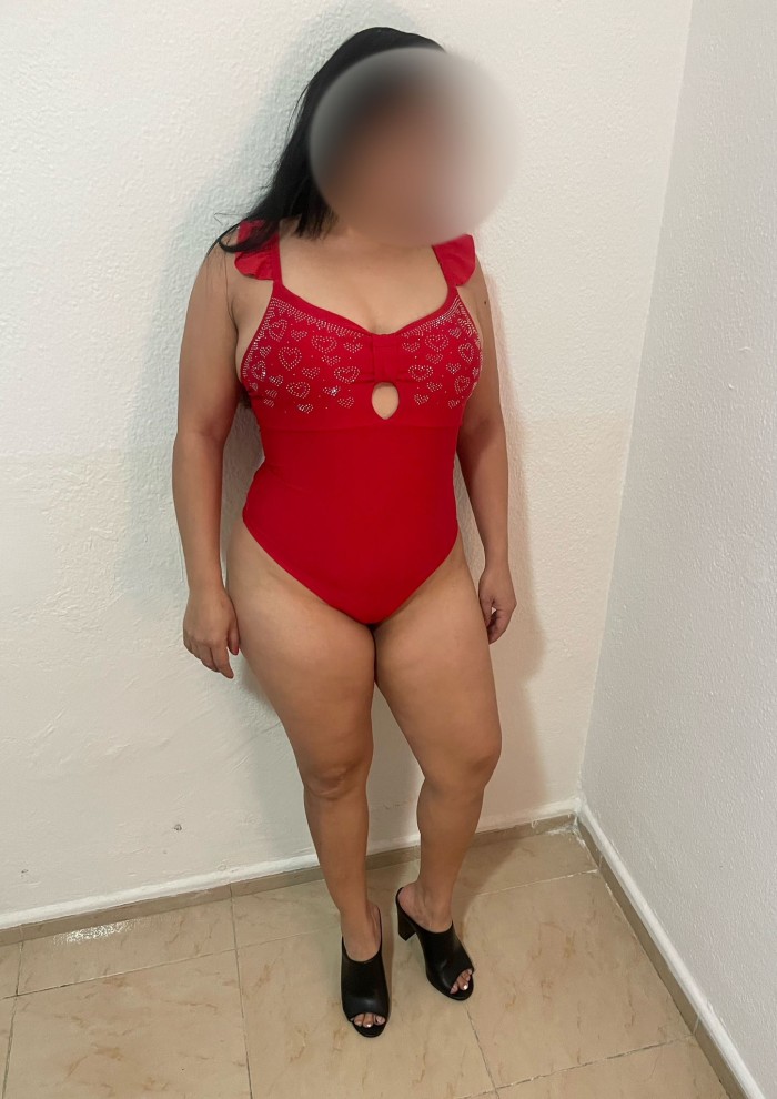 PARAGUAYA CALIENTE EN PARLA