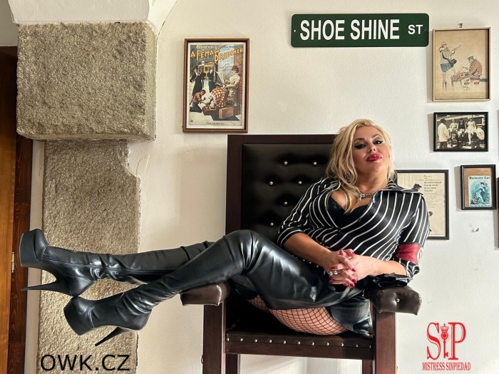 Domina BDSM Mistress Scat Online 803 Cam AMA