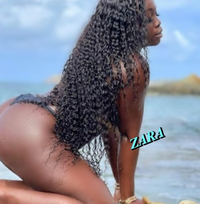 UNA MORENA BIEN COQUETA Y COMPLACIENTE EN LA CAMA !!610897403.