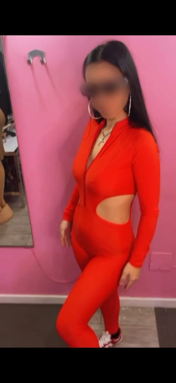 ……20€ .RELACION MAMI SOLTERA 22 años