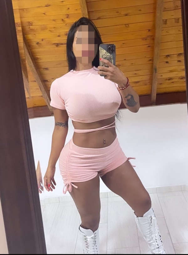 Nicol exótica! Últimos días en Benidorm!