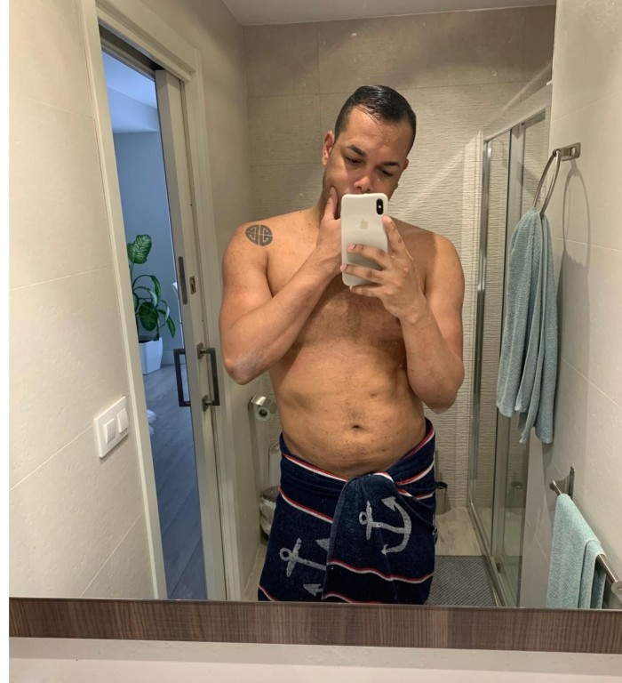 Ricardo Morenazo Brasileño Masajista 24 horas Apartamento Privado