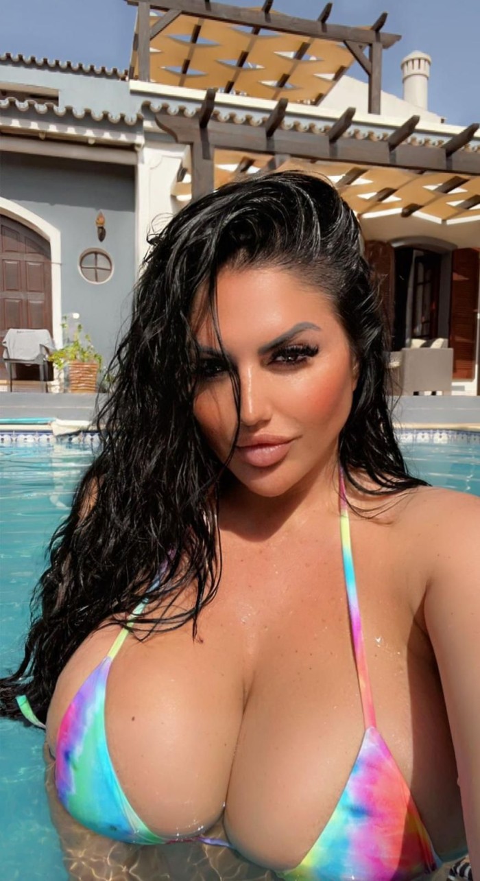 SOFIA DISPONIBLE 24H