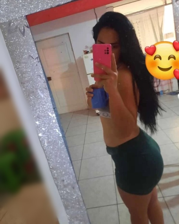 novedad LORENA educada cariñosa divertida