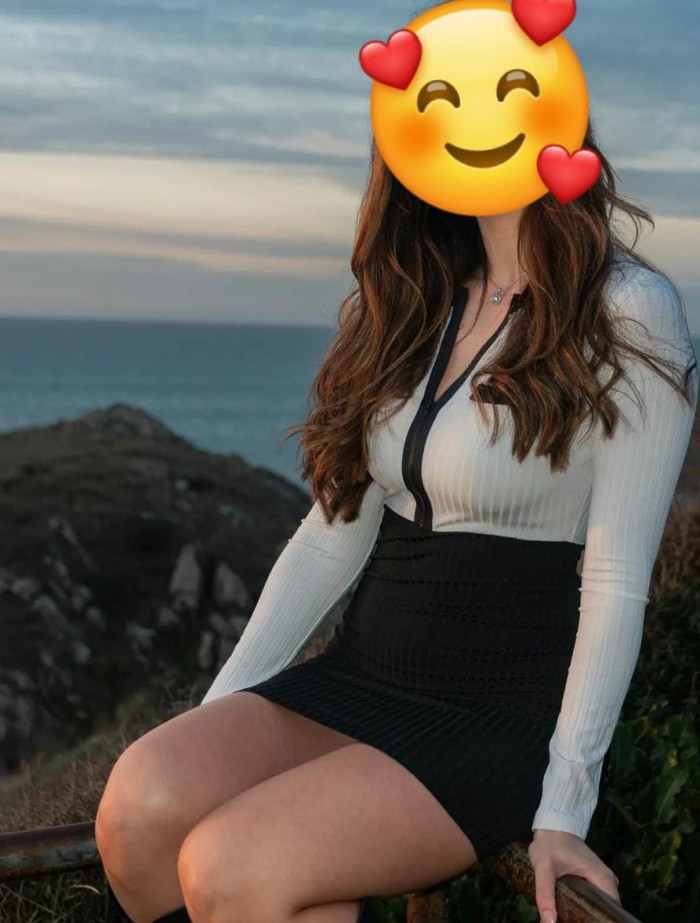 CASADA JUGUETONA EN BUSCA DE AYUDA 800 EUROS