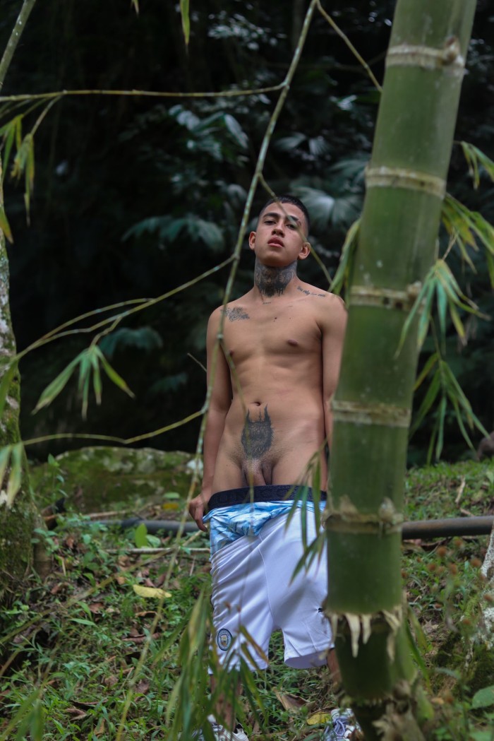 NIÑATO COLOMBIANO XXL